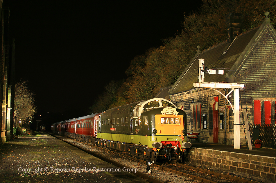 D9016 at Darley Dale during the EMRPS night shoot